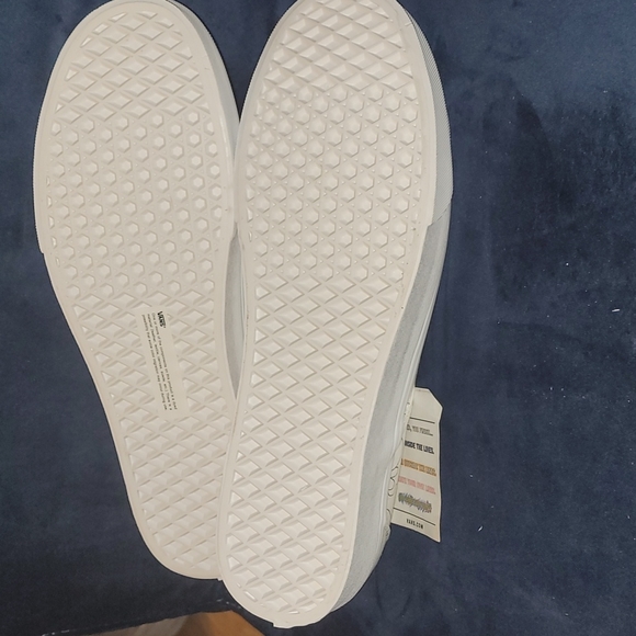 New Vans Classic slip-ons "U PAINT" sizes 10.5,11 and 11.5 - Picture 6 of 6